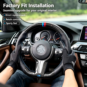 Componente de mejora interior para coches de carreras modificados: Volante de fibra de carbono perforado, transpirable y antideslizante M2 M3 M5 - Product Image 1