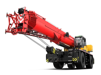 Grue tout-terrain robuste SRC1100T5 110T 51m pour le levage de modules de plateformes offshore et les travaux de maintenance des raffineries