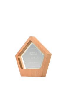 Personalisierte polierte Holzplatte mit Kristall-Stern-Trophäe UV-bedruckt als Souvenir oder Modellprodukt - Product Image 5