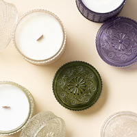 Pots à bougie en verre à motif unique de couleur gaufrée de luxe personnalisé récipient à bougie vide avec couvercle en verre