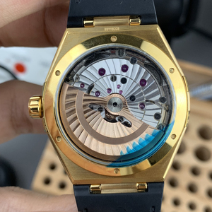 Người Đàn Ông Cơ Khí Cổ Tay Đồng Hồ Vs Nhà Máy Quay Số Màu Đen 41Mm 8901 Phong Trào Vàng Dây Đeo Cao Su Gốm Bezel Sapphire Thủy Tinh - Product Image 4