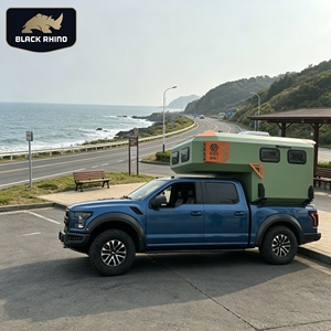 Camper moderne pour pick-up avec <span class=keywords><strong>salle</strong></span> <span class=keywords><strong>de</strong></span> <span class=keywords><strong>bain</strong></span> intégrée, modèle Overland, en promotion - Product Image 1