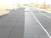 Cellule de drainage en HDPE résistante aux UV, plaque de drainage de 30 mm pour podium et dalle supérieure de garage souterrain