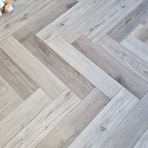 Revêtement de sol en chêne européen <span class=keywords><strong>Chevron</strong></span> Spc Aspect bois dur Revêtement de sol en vinyle Spc <span class=keywords><strong>Parquet</strong></span> Click Spc à chevrons - Product Image 4