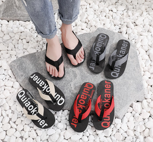 Sandalias <span class=keywords><strong>de</strong></span> Playa EVA para <span class=keywords><strong>Hombre</strong></span> <span class=keywords><strong>2022</strong></span>, <span class=keywords><strong>Chanclas</strong></span> Impermeables Nuevas para Exteriores, Pantuflas Modernas con Forro <span class=keywords><strong>de</strong></span> Malla para Invierno y Verano - Product Image 1