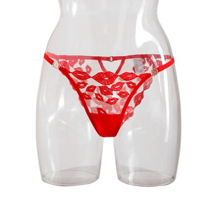 Slip <span class=keywords><strong>in</strong></span> Rete Trasparente con Ricamo Labbra Rosse, Sexy e Trasparente, a Vita Bassa, con Cut-out <span class=keywords><strong>in</strong></span> Pizzo, <span class=keywords><strong>Perizoma</strong></span> <span class=keywords><strong>in</strong></span> Rete Trasparente - Product Image 4