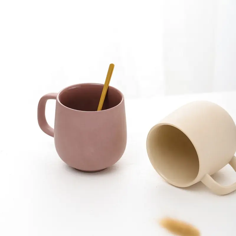 Керамическая кружка YBH в нордическом стиле, элегантная офисная глиняная кофейная чашка с современным ручным зажимом, поставщик, кофейная кружка