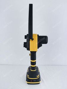 Mini Motosierra Inalámbrica de 6 Pulgadas, a Batería, de Grado Industrial, 1500mAh, Portátil, para Podar Árboles - Product Image 4