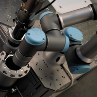 Charge utile de robot collaboratif 6 axes UR 3e 3kg Verrouillage automatique des vis Picking Smart Cobot Workstation pour l'automatisation