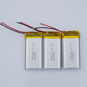 แบตเตอรี่ลิเธียมโพลิเมอร์ Lipo ที่มีอายุการใช้งานยาวนาน802040 <span class=keywords><strong>3.7V</strong></span> <span class=keywords><strong>600mAh</strong></span> 2.22Wh ผ่านการรับรอง CE อายุการใช้งาน1000สำหรับการเล่นเกมแบบพกพา - Product Image 5