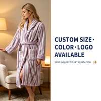 Peignoir personnalisé avec logo, col châle, en polaire polyester violet, confortable et douillet pour les vacances et la salle de bain, taille unique, avec ceinture