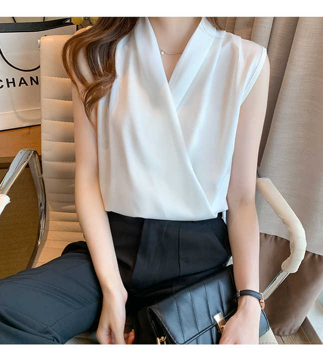 korean sleeveless blouse