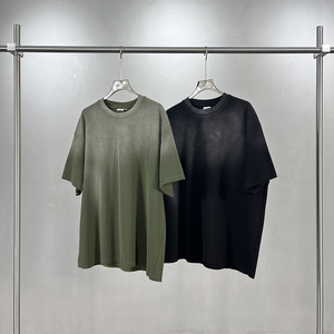 T-shirt Oversize Respirant en Polyester/Coton DiFan pour Homme, T-shirt Lourd Effet Gaufré Teint par Pulvérisation, Bords Bruts Effilochés et Délavés pour Homme - Product Image 3