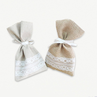 Petit sac à bijoux personnalisé en jute tricoté avec cordon de serrage pour cadeau en chanvre