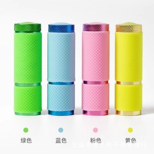 Mini Lampe UV LED 9 Lumières pour Séchage Rapide des Ongles, Lampe de Manucure Portable pour Gel Polish, Outil Professionnel pour l'Art des Ongles, Vente en Gros - Product Image 5