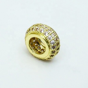 Breloques cylindriques multicolores en laiton et alliage de cuivre plaqué or 18 carats avec zircon et grand trou pour collier et bracelet style punk - Product Image 4