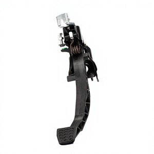 แป้นคลัตช์ขับซ้ายสำหรับรถยนต์โตโยต้า ไฮเอซ ซีไลออน ปี 2005-2018 - Product Image 1