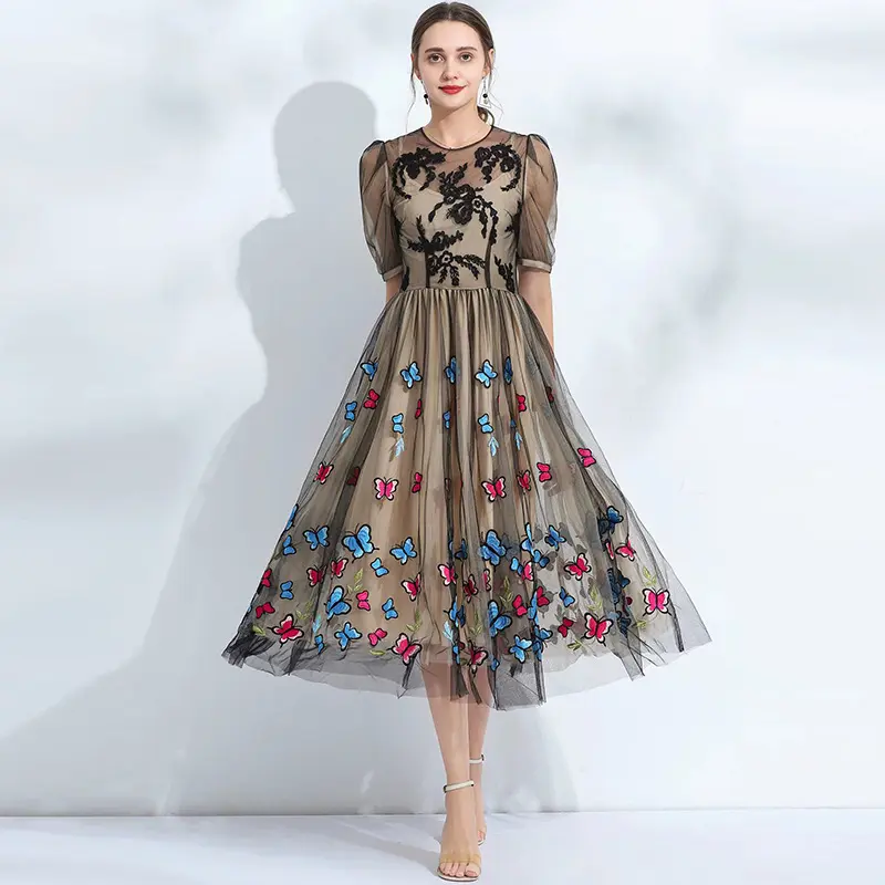 2022 sonbahar/kış vintage tarzı gazlı bez kelebek İşlemeli yuvarlak yaka kısa kollu elbise