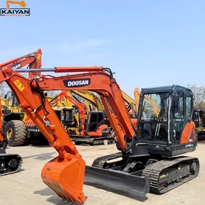 รถตักดินตีนตะขาบ DOOSAN DX60-9C มือสอง รถตักดินขนาดเล็ก DX60 พร้อมหัวขุดดิน รถขุดไฮดรอลิกขนาดเล็กสำหรับขาย - Product Image 2