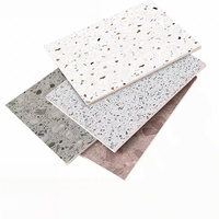 Panneau mural SPC imperméable en gros pour salle de bain, revêtement mural intérieur décoratif en marbre, panneau mural SPC en PVC UV