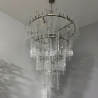 Lustre moderne de luxe Berlin en laiton massif avec verre texturé transparent, luminaire suspendu pour salon, escalier, éclairage intérieur