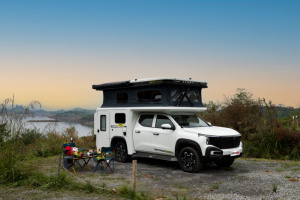 Chang'an Voyager Pro 2026 4x4 Híbrido con Extensor de Rango, Techo Elevable Eléctrico, 5 <span class=keywords><strong>Plazas</strong></span> con Cama Convertible, <span class=keywords><strong>Camper</strong></span> Van Todoterreno - Product Image 2