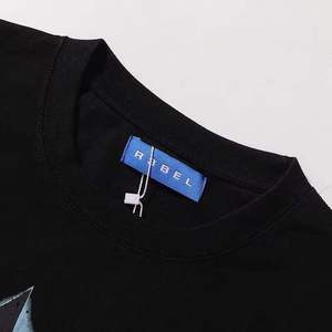 Camisetas de Manga Corta Personalizadas al Por Mayor a Bajo Precio, Camisetas R3BEL con Estampado Gótico Urbano para Hombre - Product Image 3