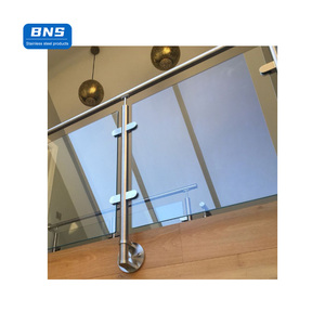 Escalier droit moderne d'intérieur BNS, escalier flottant en acier inoxydable, marches en bois, garde-corps en verre poli miroir, garantie de 5 ans - Product Image 1