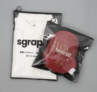Vente en gros sacs refermables zip-lock personnalisés imprimés en PE givré auto-scellant fermeture à glissière T-shirt emballage de vêtements sac en plastique
