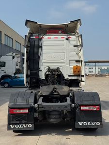 Camión Tractor FM 4X2 de 440HP, Seminuevo, Cabeza Tractora de Servicio Pesado, Euro 5 Diésel, en Venta - Product Image 3