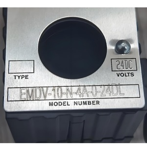 Vanne Solénoïde EMDV-10-N-O1-0-24DG 520620044 en Acier au Carbone à Filetage Interne pour le Contrôle du Débit d'Air à Température Ambiante - Product Image 2