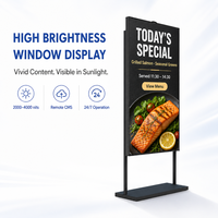 Layar Digital Signage Dinding 43 49 55 65 Inci 4500nits Kecerahan Tinggi Layar Iklan Gantung LCD Menghadap Jendela