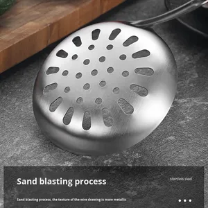 나무 손잡이 요리 스테인레스 스틸 주방 세트 4pcs 기구 주걱 수프 스푼 샌딩 튀김 주걱 쌀 여과기 - Product Image 4