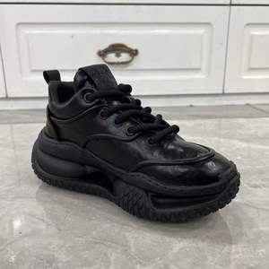 Nuevos Zapatos de Plataforma con Suela Gruesa para Aumentar la Estatura, Zapatos Retro de Nicho, Zapatos Casuales de Moda - Product Image 4