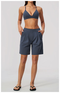 Ensemble de sport 2 pièces vert olive pour femme, haut court à bretelles et short, respirant, rayé, séchage rapide, en polyester tricoté, printemps-été - Product Image 2