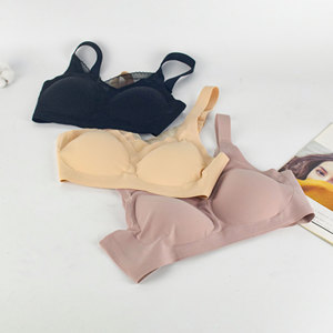 Soutiens-gorge post-mastectomie confortables et offrant un bon maintien pour la récupération après un <span class=keywords><strong>cancer</strong></span> du sein, soutiens-gorge rembourrés sans couture avec poches amovibles pour prothèses. - Product Image 4