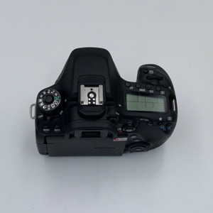Appareils <span class=keywords><strong>photo</strong></span> reflex numériques <span class=keywords><strong>Canon</strong></span> EOS 80D d'occasion certifiés en gros, qualité Grade 2, 24,2 MP, Dual Pixel AF, Wi-Fi, pour fournisseur de studio de vlogging professionnel - Product Image 4