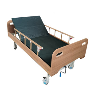 Cama de enfermería de madera KS con manivela doble manual y barandilla para el cuidado de ancianos en el hogar - Product Image 1