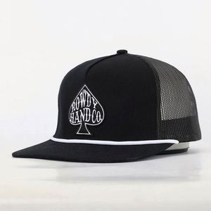 Gorra Trucker de Malla de Algodón de 5 Paneles al por Mayor con Logotipo Personalizado y Diseño a Rayas para Viajes y Deportes al Aire Libre - Product Image 1