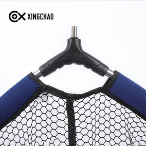 Nouvelle <span class=keywords><strong>épuisette</strong></span> de pêche à la <span class=keywords><strong>carpe</strong></span> télescopique pliable en alliage <span class=keywords><strong>d</strong></span>'aluminium - Product Image 5