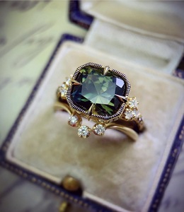Anillos <span class=keywords><strong>de</strong></span> piedra <span class=keywords><strong>de</strong></span> cristal azul <span class=keywords><strong>de</strong></span> lujo con <span class=keywords><strong>flor</strong></span> pequeña Zirconia cúbica joyería bonita para Mujer Accesorios <span class=keywords><strong>de</strong></span> compromiso elegantes - Product Image 2