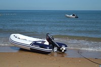 Bateau pneumatique à coque en aluminium UT320 320 cm