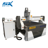 Routeur CNC 3D pour le bois 1325 avec broche simple, refroidissement par eau et système de contrôle RichAuto