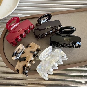 กิ๊บหนีบผมวินเทจแบบกลวงดีไซน์เจ้าอารมณ์ - Product Image 3
