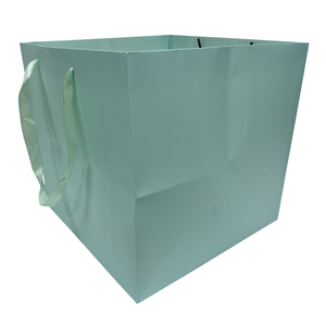 <span class=keywords><strong>Sac</strong></span> fourre-tout en papier kraft écologique et durable avec des matériaux recyclés, style luxueux pour les soins capillaires et les achats, logo et couleur personnalisés - Product Image 2
