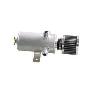 Réservoir d'huile pour voiture 0,75L à trois ports avec filtre à air pour amélioration de la performance du moteur - Product Image 2