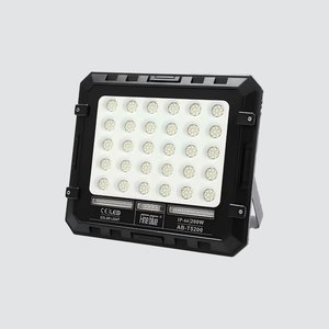 Projecteurs solaires LED YIHAN 50W 6000K avec télécommande, corps en ABS/plastique, certifiés CE, IP66, Ra80, 2500lm, garantie 1 an, pour jardin - Product Image 3