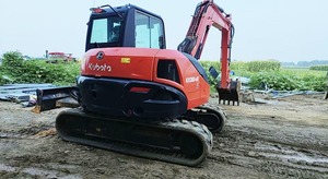 Mini-excavatrice Kubota KX080 d'occasion |   Excavatrice sur chenilles de 8 tonnes avec moteur Kubota |   Original du Japon |   Bras oscillant Nouveau modèle - Product Image 3