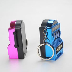 Porte-clés machine à sous Las Vegas rose, mini modèle fonctionnel avec poignée, cadeau souvenir pour les amateurs de casino et les collectionneurs - Product Image 4