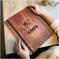 Protège-Menus de Restaurant Personnalisables 12 Vues, Couverture en Cuir avec Poche Intérieure et Porte-Menus en Bois